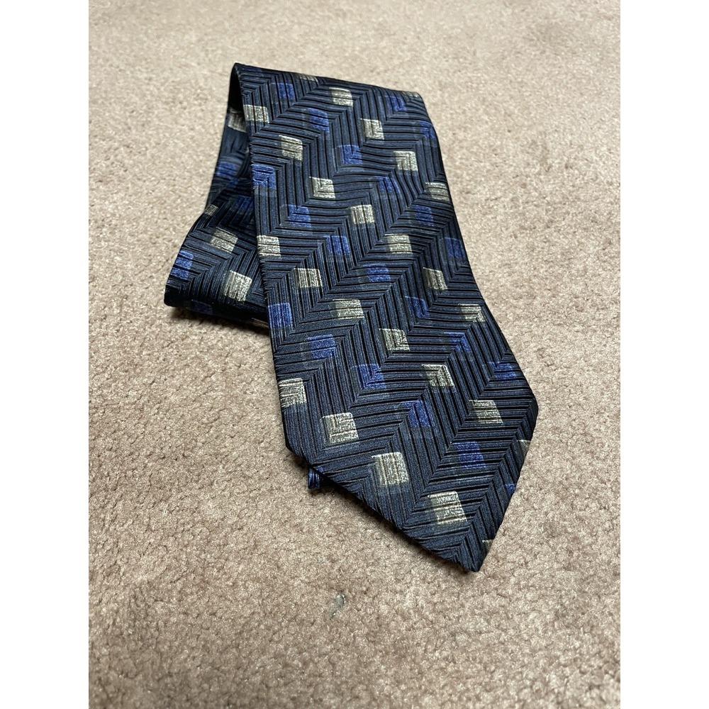 Ermenegildo Zegna Men's Neck Tie Blue Square Design Italian Silk 4"